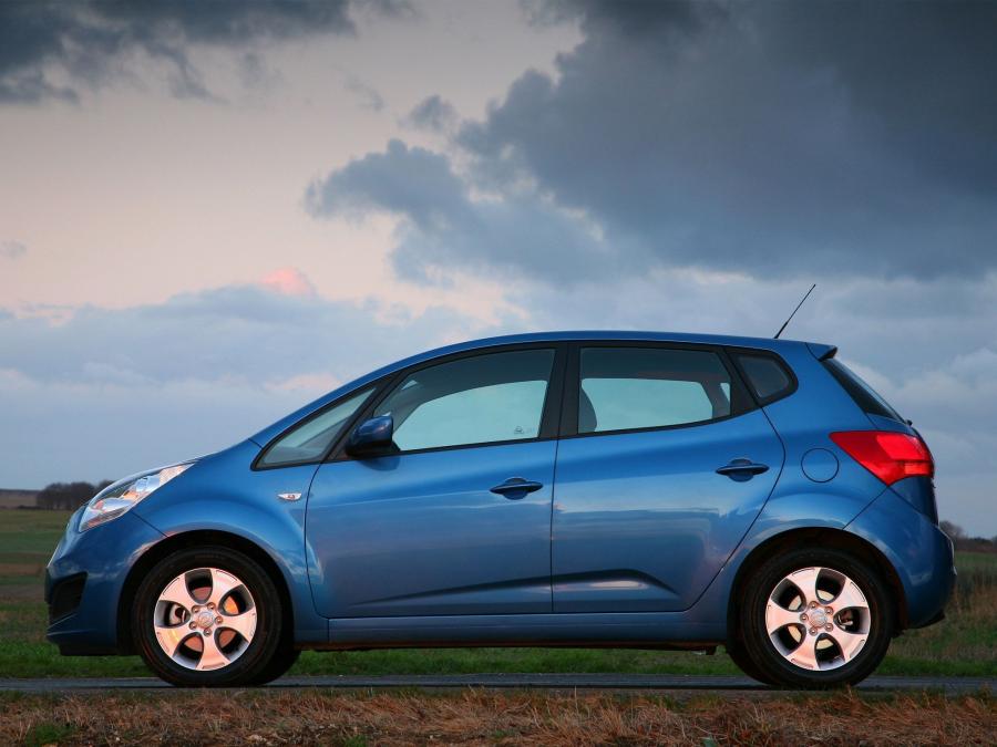  Kia Venga 2009 года  (UK) (фото 14 из 16)